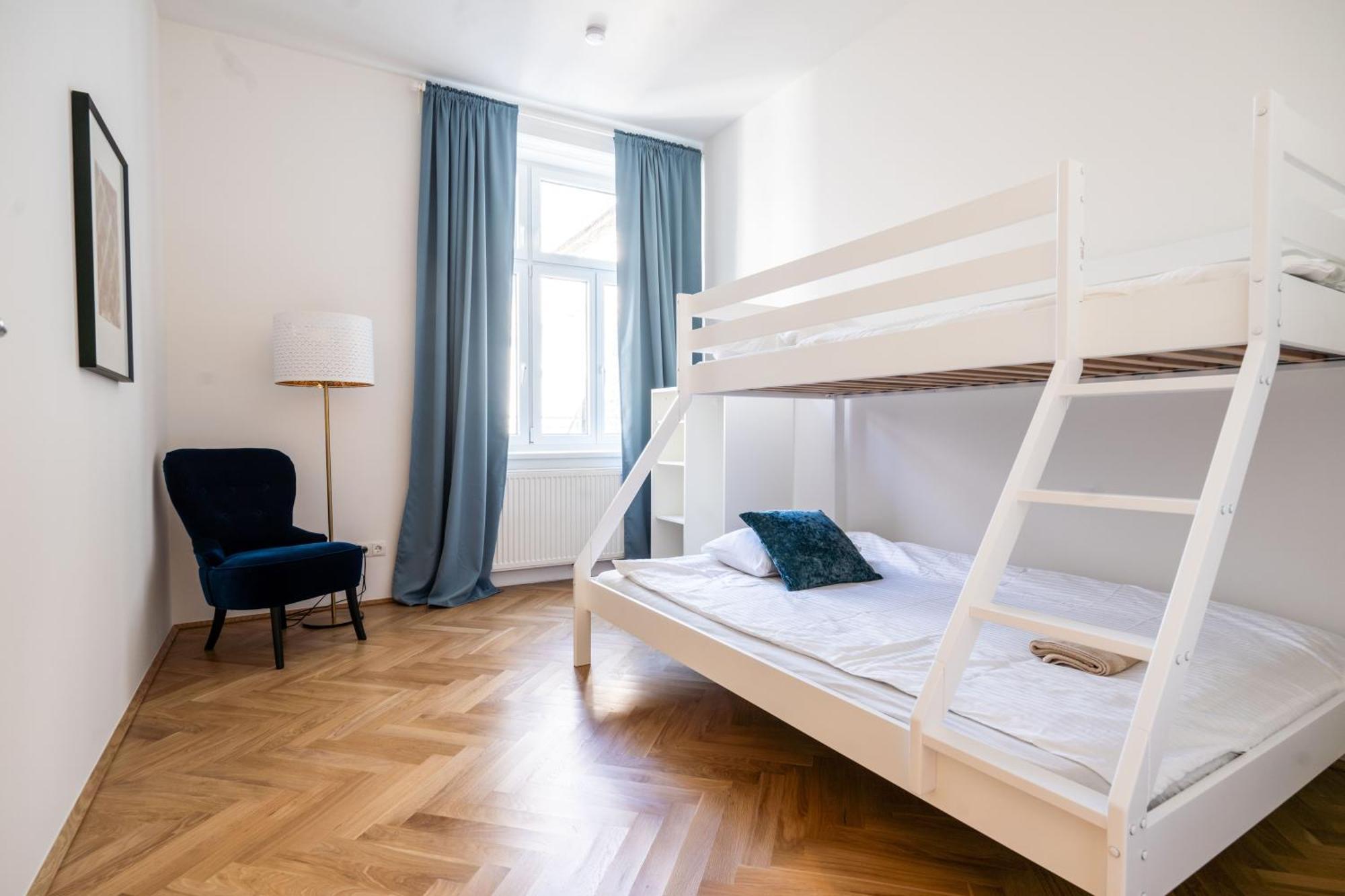 4Ty3 Apartments - Spacious Apartment In The Heart Of The 8Th District Is Calling ウィーン エクステリア 写真