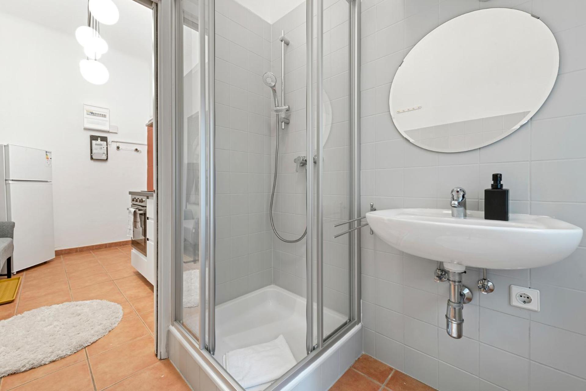 4Ty3 Apartments - Spacious Apartment In The Heart Of The 8Th District Is Calling ウィーン エクステリア 写真