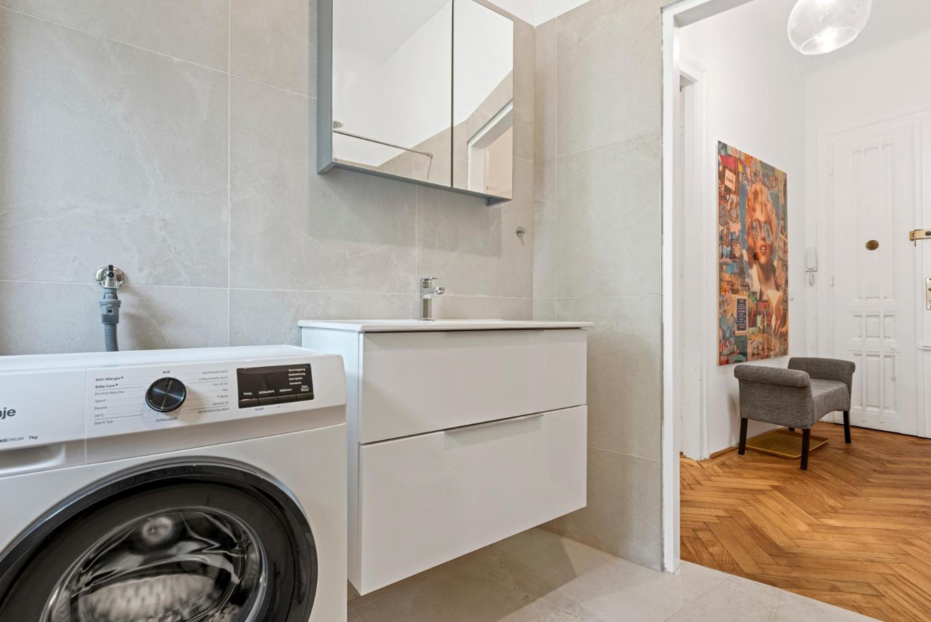 4Ty3 Apartments - Spacious Apartment In The Heart Of The 8Th District Is Calling ウィーン エクステリア 写真